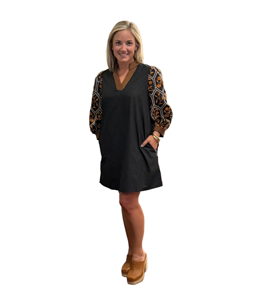 Black Contrasting Embroidery Dress
